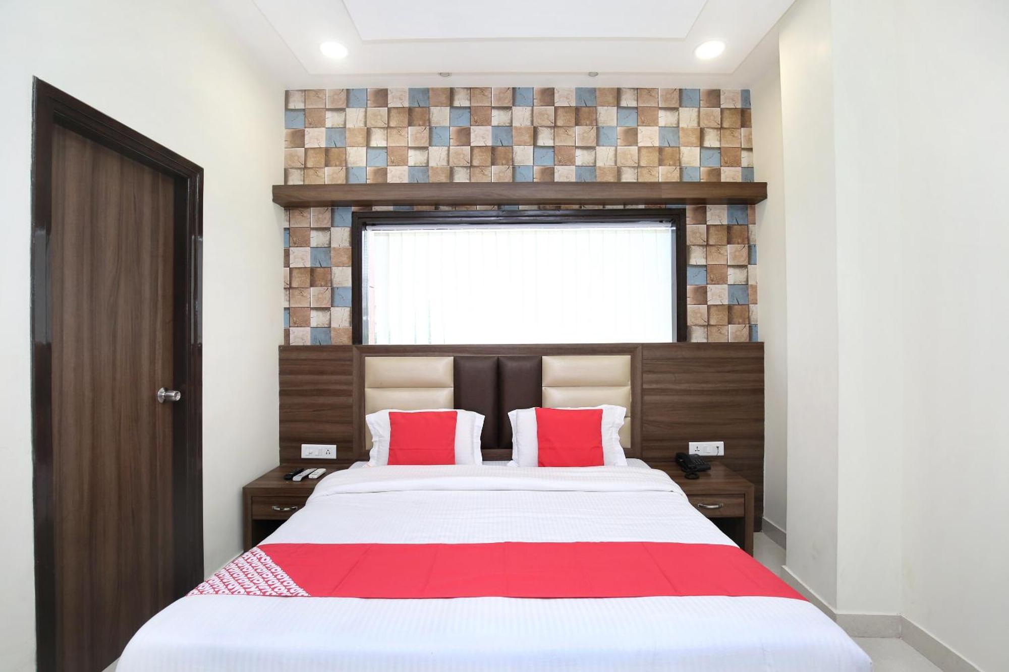 OYO 17307 Hotel Kings Amritsar Exterior foto